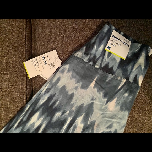 OLD NAVY - NWT 7/8 Ankle High Rise Leggings - Picture 5 of 5
